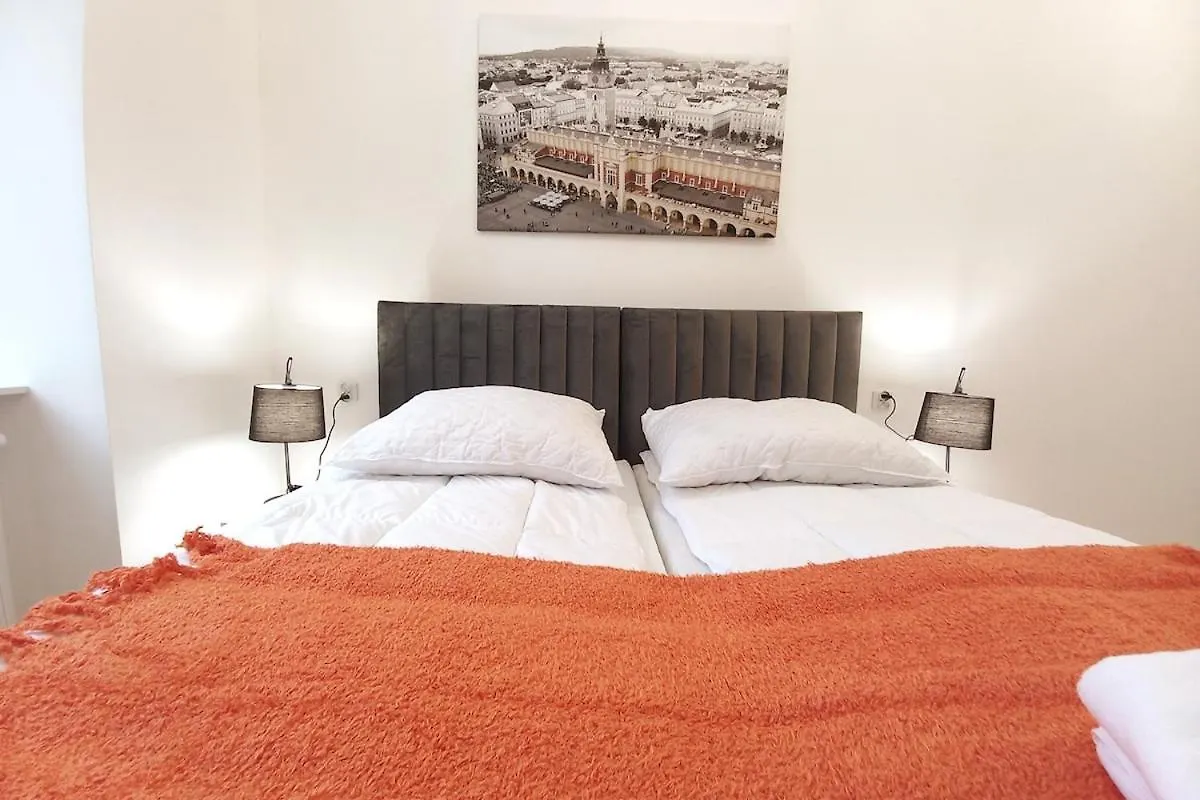 Apartment By Wawel Castel - 1A Krakov 0*,  Polsko
